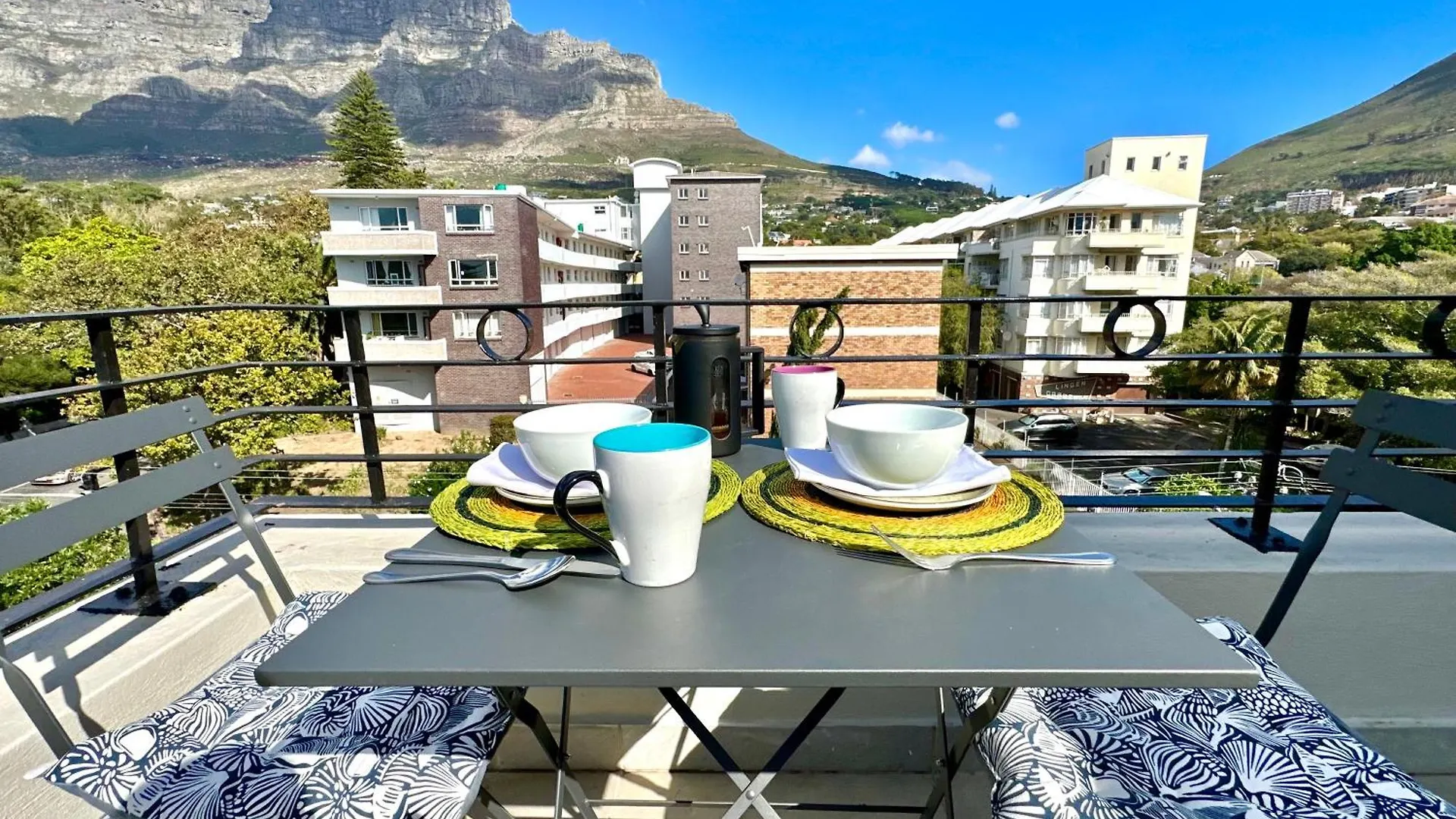 Breathtaking Table Mountain View Apartment In The Heart Of Gardens Città del Capo